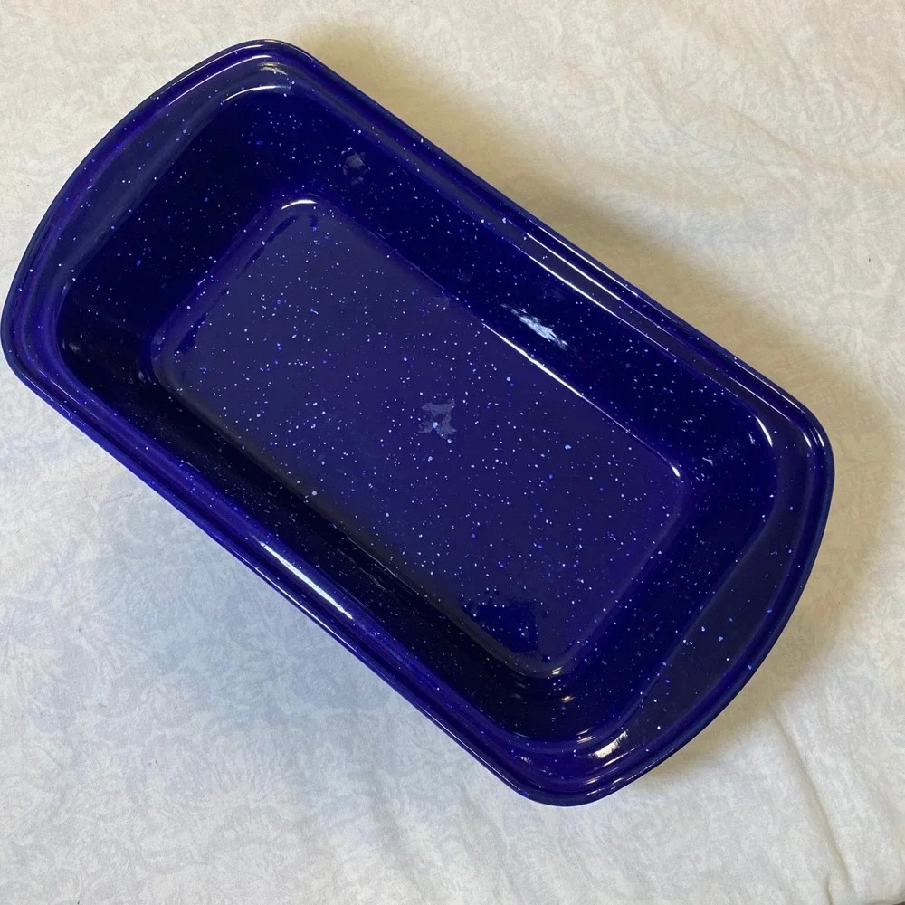 The Unbranded Brand blue speckled